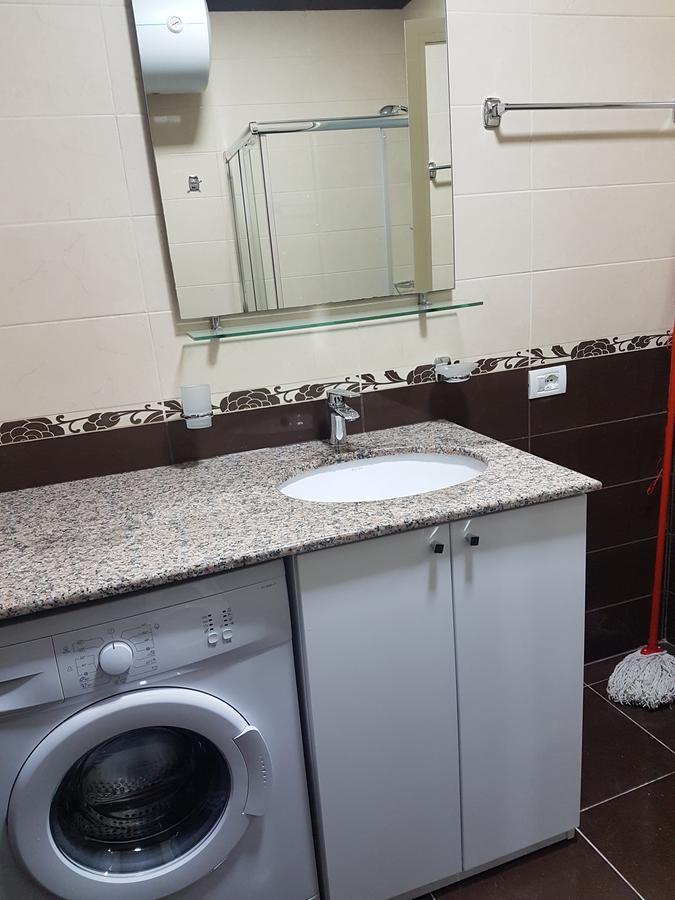 City Center Apartment Tiranë Luaran gambar