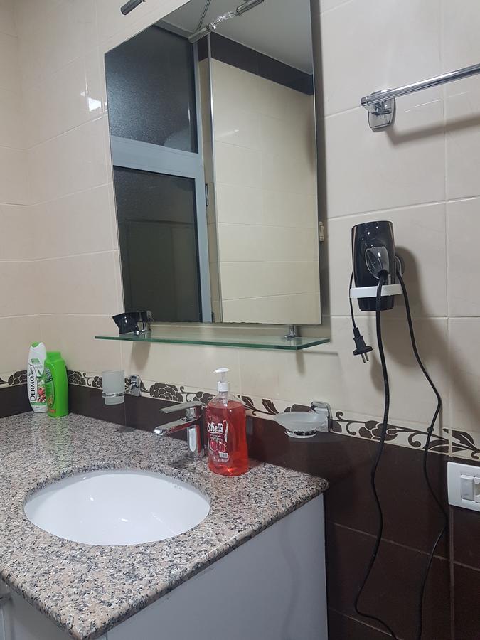 City Center Apartment Tiranë Luaran gambar